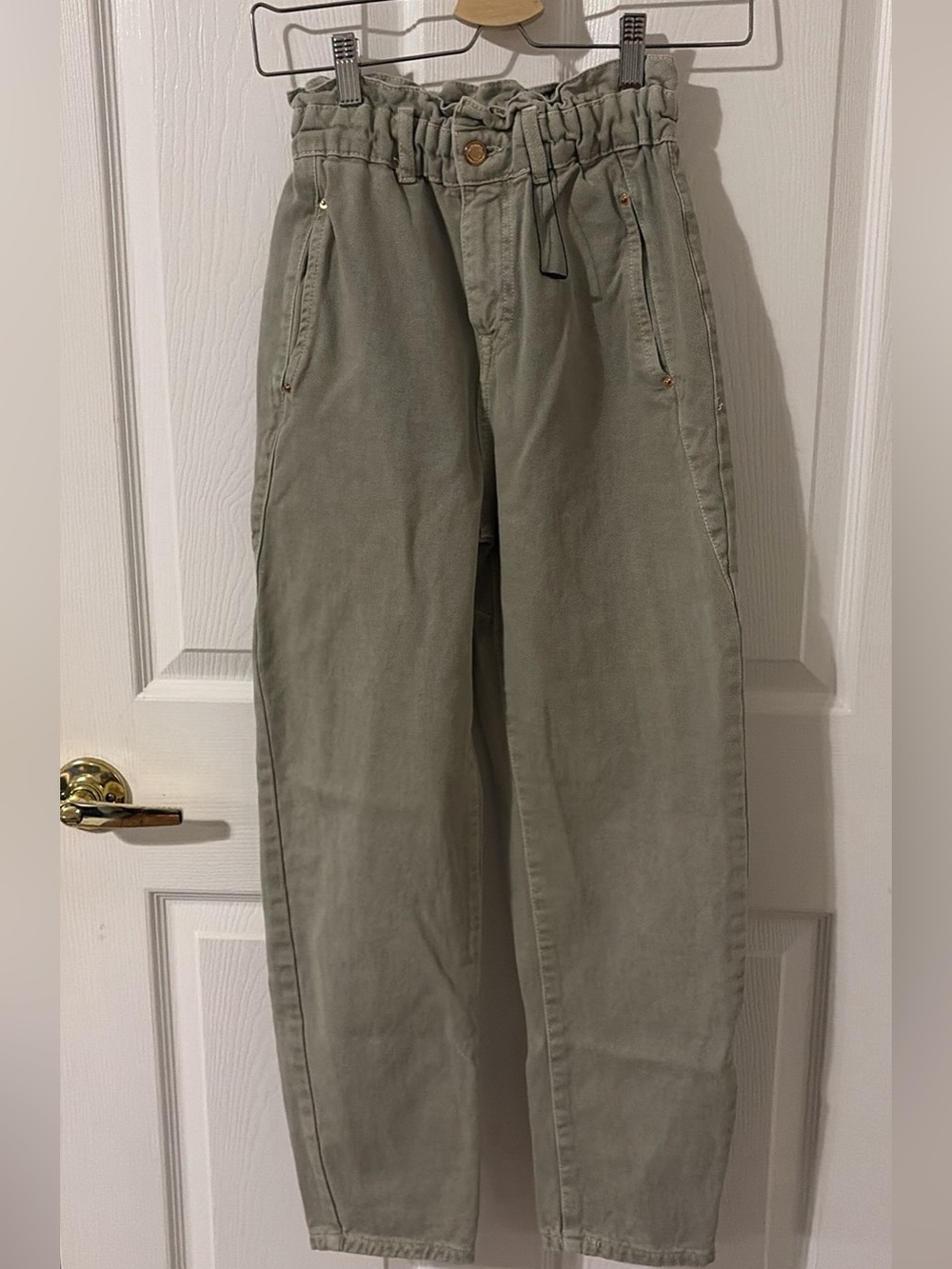 Zara Olive Green Paperbag Chino Pants